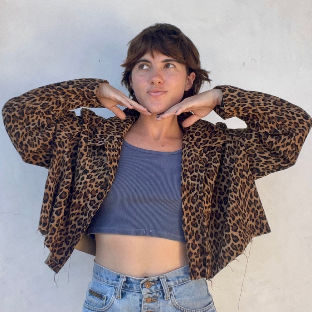 Cheetah leopard print button up jacket